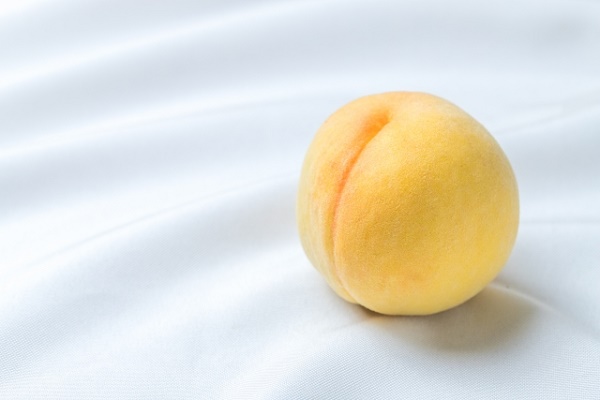 黄金桃と黄桃の違いは？品種の特徴や価格を徹底比較！
